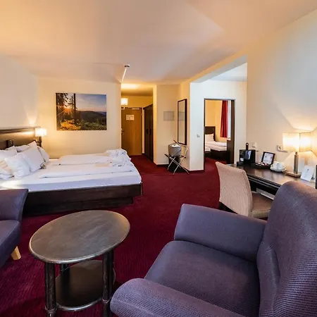 Hotel Goebel's Seehotel 4*
